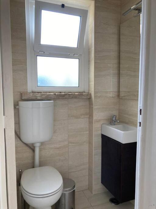Appartement Apartamento Bem Localizado Para Familias & Amigos à Lisboa Extérieur photo