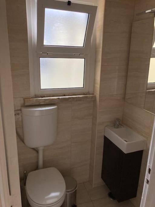 Appartement Apartamento Bem Localizado Para Familias & Amigos à Lisboa Extérieur photo